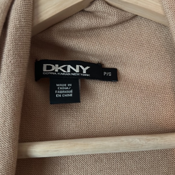 dkny jacket - Picture 2 of 2